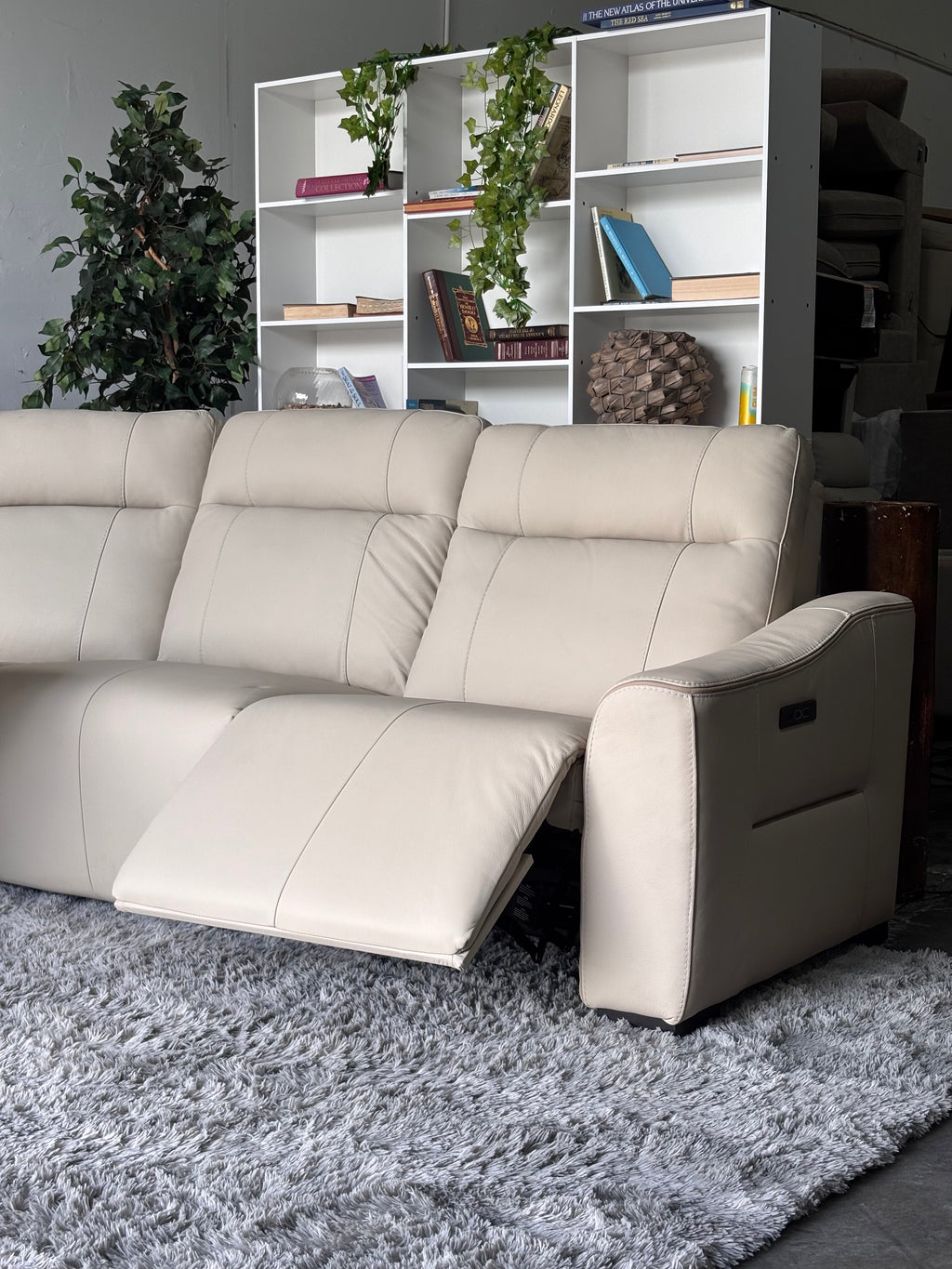 Cream Top Grain Leather Power Reclining Sectional (Gilman Creek)