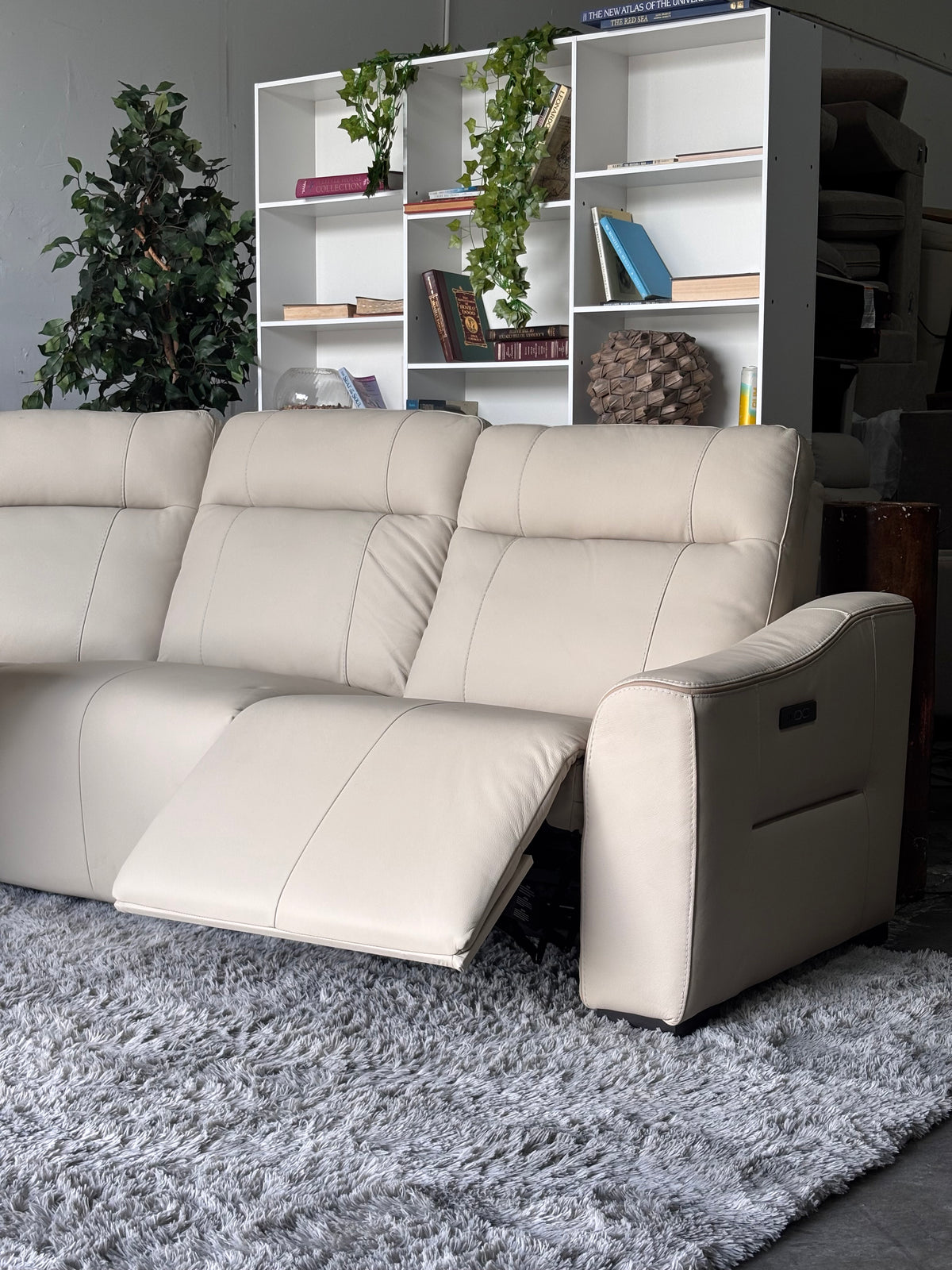 Cream Top Grain Leather Power Reclining Sectional (Gilman Creek)