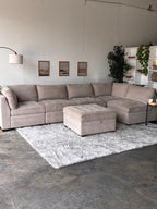 Thomasville Tisdale Sectional with Storage Ottoman - Modular Comfort