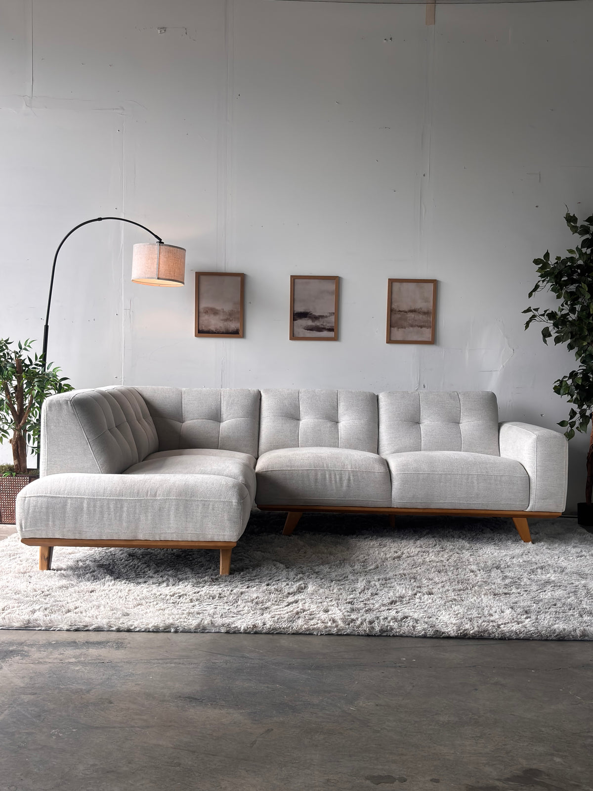 MCM Tufted Cream Sectional with Chaise