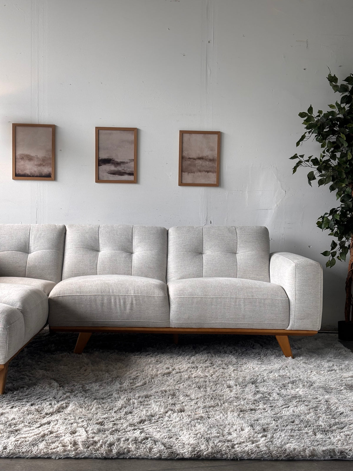 MCM Tufted Cream Sectional with Chaise