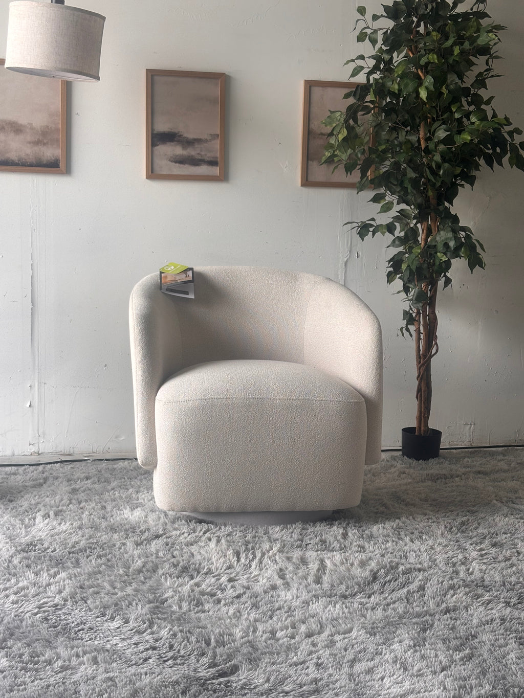 Bouclé Henredon Swivel Chair