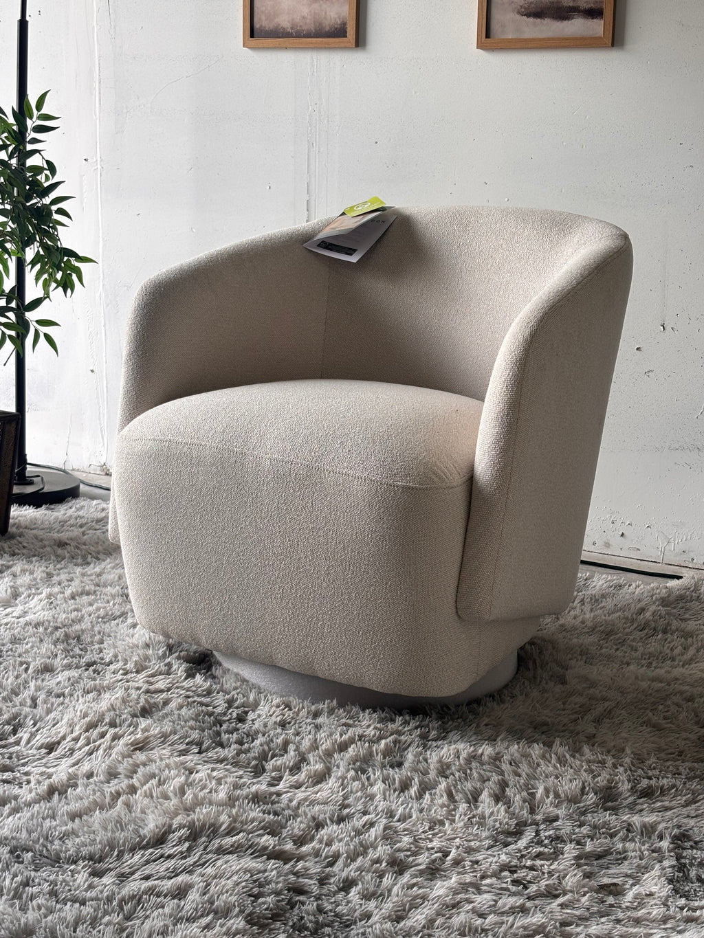 Bouclé Henredon Swivel Chair