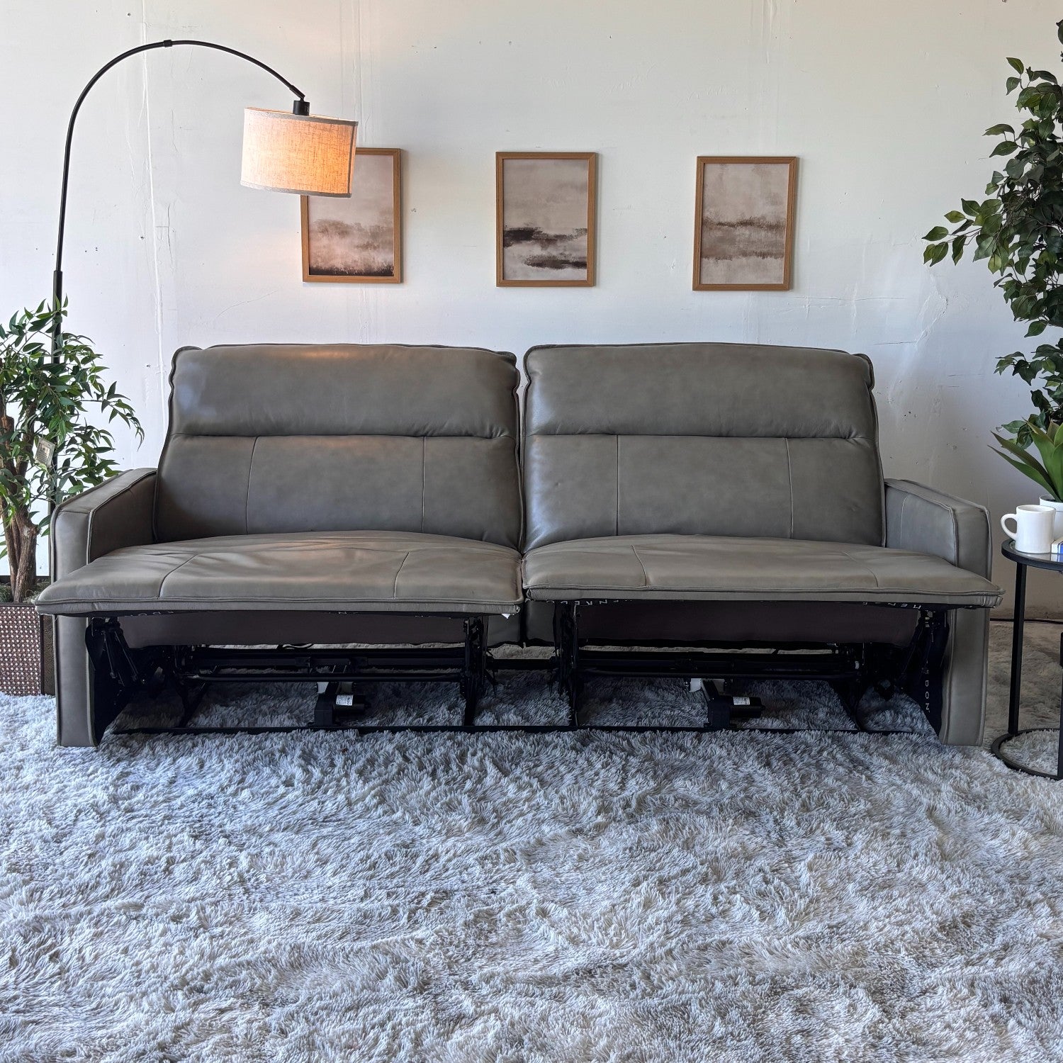 Henredon Keira Leather Zero-gravity Reclining Sofa