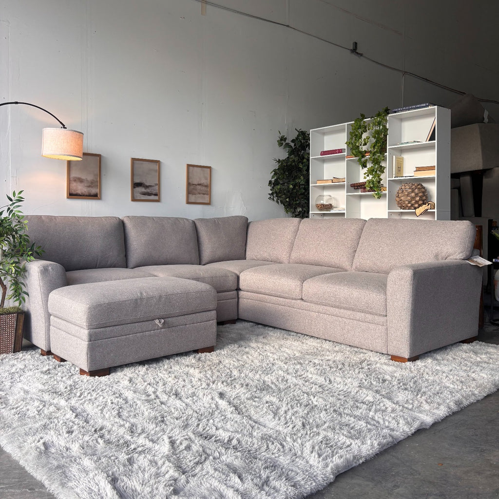 New Gray Thomasville Sectional with Storage Ottoman-FREE Delivery!